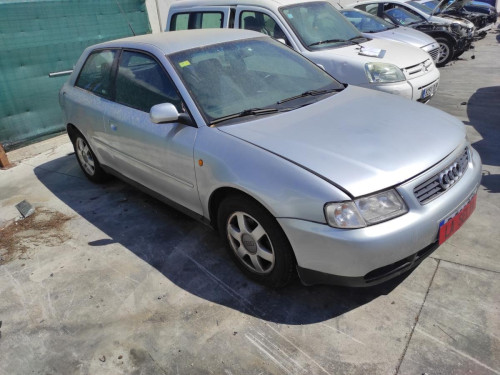 AUDI A3 (8L) — vehículo donante para recambios 