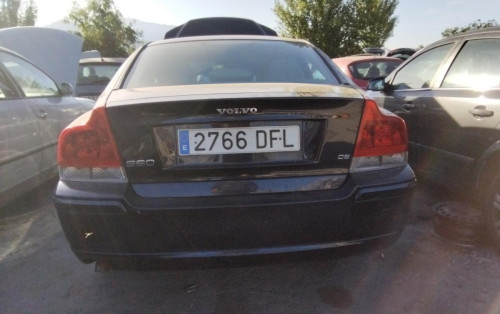  VOLVO S60 BERLINA 