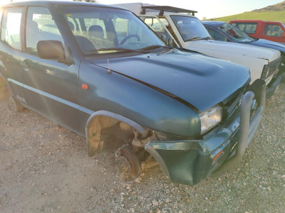 NISSAN TERRANO II (R20)