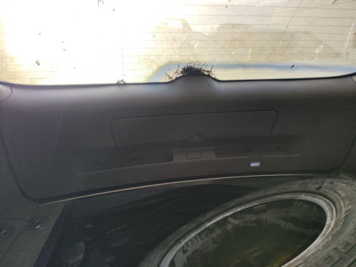 GUARNECIDO PORTON TRASERO de segunda mano