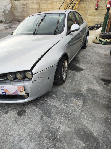 ALFA ROMEO 159 (140) — vehículo donante para recambios 