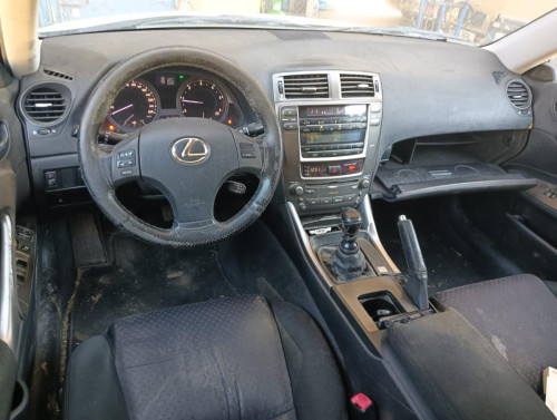 LEXUS IS (DS2/IS2) — автомобиль-донор на запчасти 