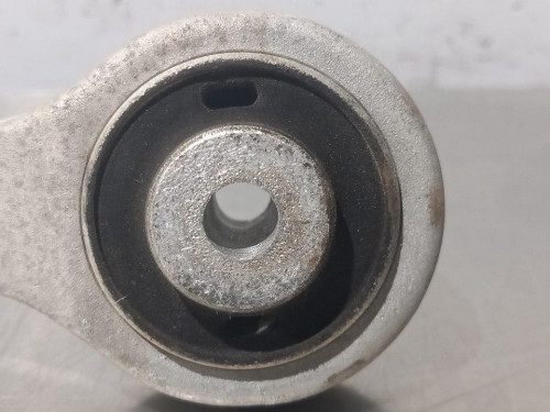 BRAZO SUSPENSION SUPERIOR DELANTERO DERECHO AUDI A6 AVANT (4F5) 