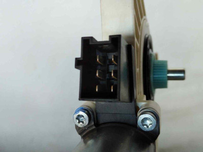 MOTOR ELEVALUNAS TRASERO IZQUIERDO, MERCEDES-BENZ, CLASE A (BM 169)