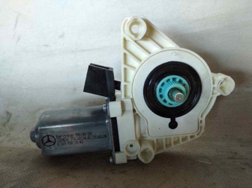 MOTOR ELEVALUNAS TRASERO IZQUIERDO MERCEDES-BENZ CLASE A (BM 169) 