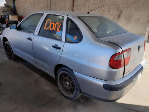  SEAT CORDOBA BERLINA (6K2) 