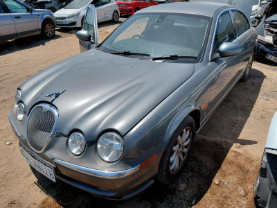 JAGUAR S-TYPE