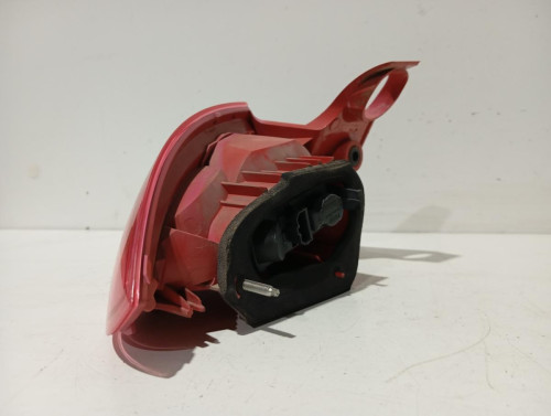 PILOTO TRASERO DERECHO Seat LEON (1P1) 