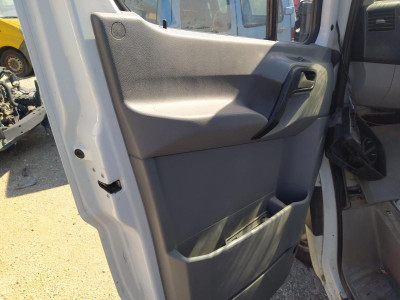 CERRADURA PUERTA DELANTERA IZQUIERDA, MERCEDES-BENZ, SPRINTER II CAMIÓN DOKA