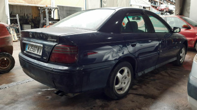HONDA ACCORD BERLINA (CG7-9/CH1-7)