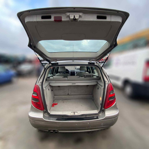 MERCEDES-BENZ CLASE A (BM 169) de segunda mano