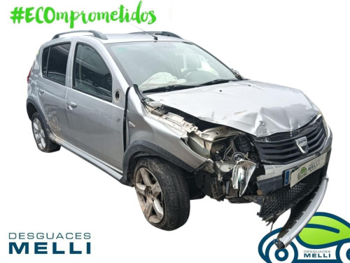 DACIA SANDERO — vehículo donante para recambios 