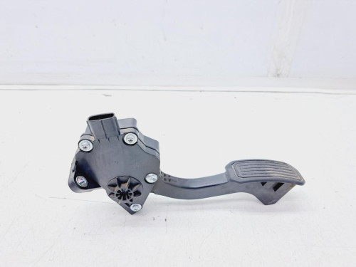  PEDAL ACELERADOR TOYOTA PRIUS + (ZVW40) 