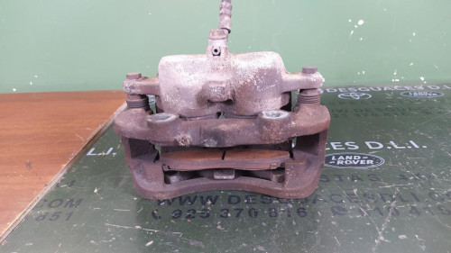 PINZA DE FRENO DELANTERA DERECHA Nissan TERRANO II (R20) 