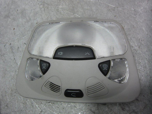  LUZ INTERIOR MERCEDES-BENZ CLASE C (BM 203) BERLINA 