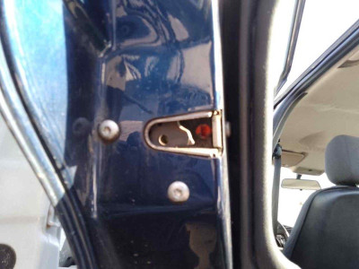 CERRADURA PUERTA TRASERA IZQUIERDA