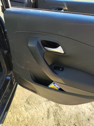 ELEVALUNAS TRASERO DERECHO Volkswagen POLO V (6R1) 