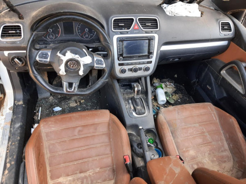  VOLKSWAGEN SCIROCCO (137) 