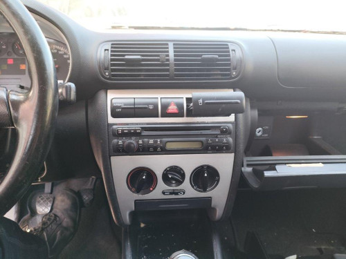  SEAT LEON (1M1) 