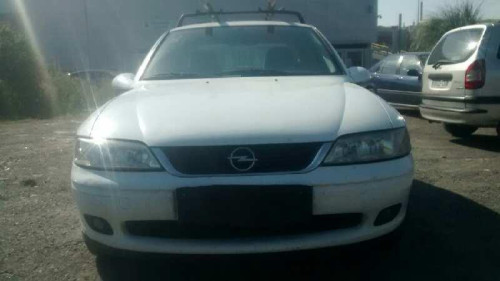  OPEL VECTRA B BERLINA 