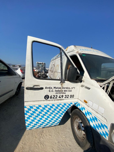 PUERTA DELANTERA DERECHA VOLKSWAGEN LT FURGÓN/COMBI 