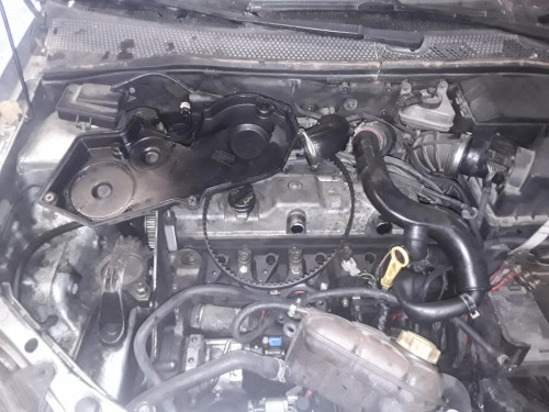 FORD FOCUS BERLINA (CAK) — vehículo donante para recambios 