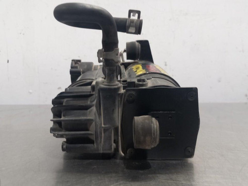 BOMBA SUSPENSION Mercedes-Benz CLASE S (BM 220) BERLINA 