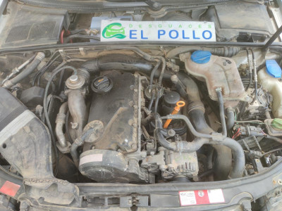 AUDI A4 BERLINA (8E)