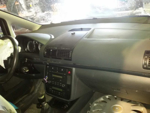  SEAT ALHAMBRA (7V9) 