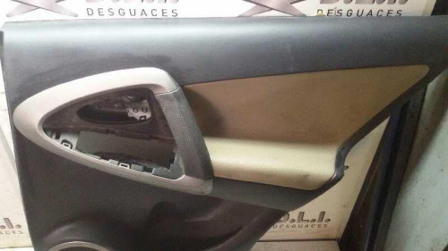 GUARNECIDO PUERTA TRASERA DERECHA Toyota RAV4 (A3) 