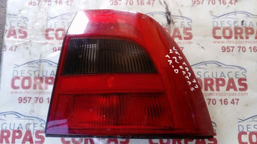  PILOTO TRASERO DERECHO OPEL VECTRA B BERLINA 