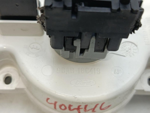 MANDO CALEFACCION / AIRE ACONDICIONADO Ford FOCUS BERLINA (CAK) 
