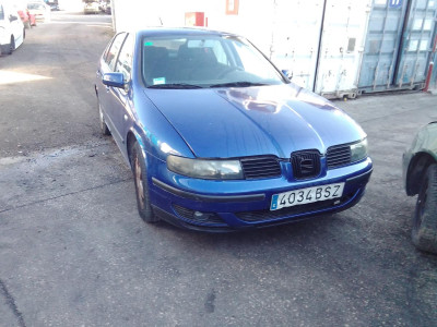 SEAT LEON (1M1)