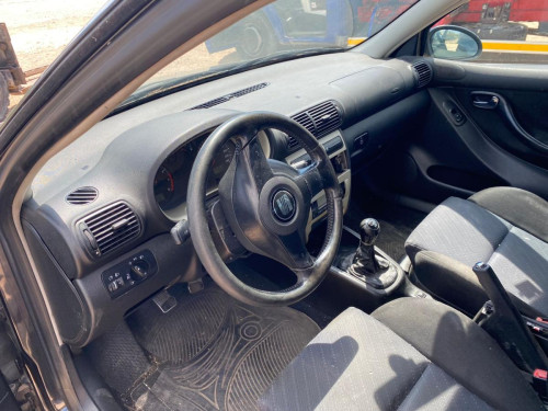 SEAT LEON (1M1) — автомобиль-донор на запчасти 