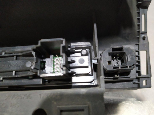  PANTALLA MULTIFUNCION OPEL ASTRA J BERLINA 5P 