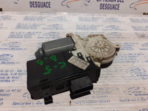  MOTOR ELEVALUNAS DELANTERO DERECHO 