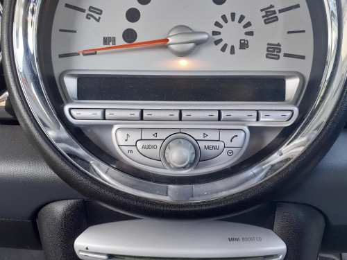  SISTEMA AUDIO / RADIO CD MINI MINI (R56) 