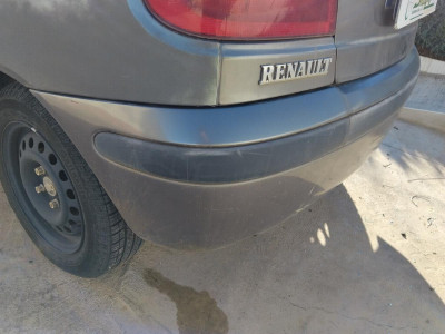 PARAGOLPES TRASERO Renault Megane I Fase 2 Berlina (BA0)(1999->)