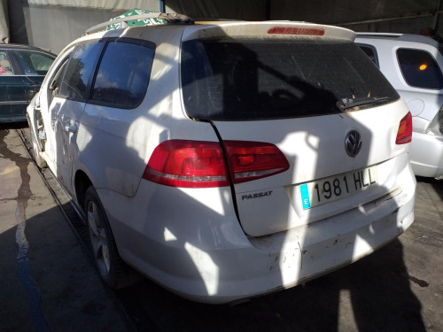  VOLKSWAGEN PASSAT VARIANT (365) 