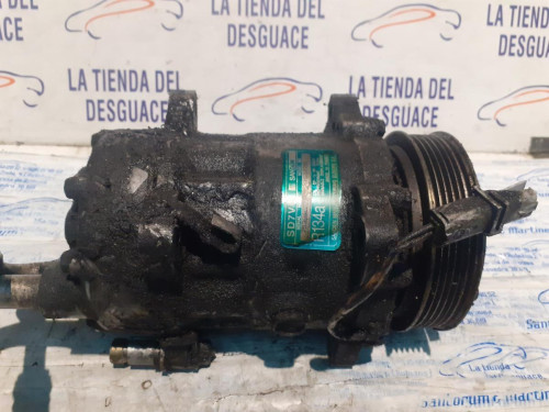  COMPRESOR AIRE ACONDICIONADO 