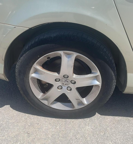PEUGEOT 407 — Donor Vehicle for Used Parts 