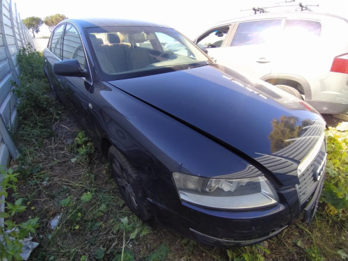  AUDI A6 BERLINA (4F2) 
