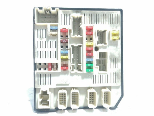  CAJA RELES / FUSIBLES RENAULT LAGUNA III GRANDTOUR 