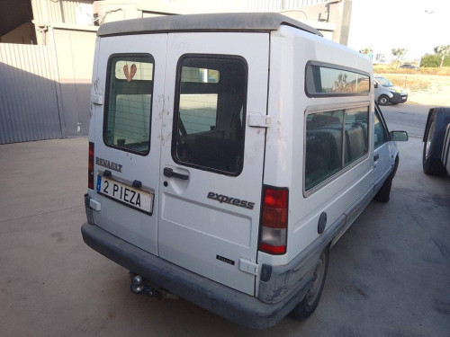 RENAULT RAPID /EXPRESS (F40) — автомобиль-донор на запчасти 