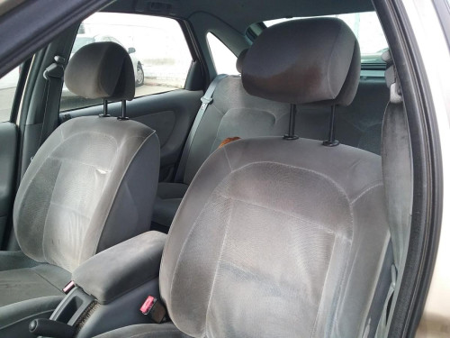  RENAULT LAGUNA (B56) 