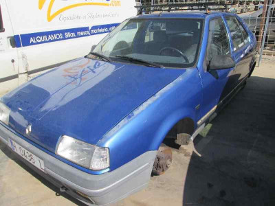 RENAULT R 19 BERL. CON PORTÓN (B/C53)