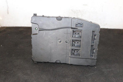 CAJA RELES / FUSIBLES, RENAULT, MEGANE II BERLINA 3P