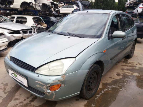  FORD FOCUS BERLINA (CAK) 