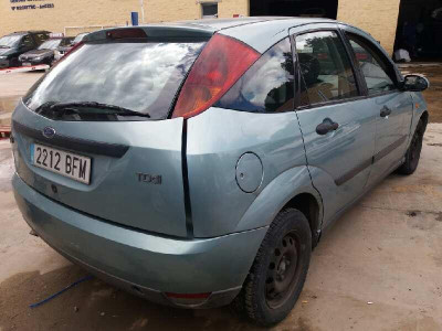 FORD FOCUS BERLINA (CAK)