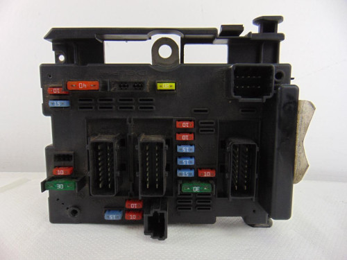 CAJA RELES / FUSIBLES Peugeot 307 BREAK / SW (S1)(04.2002) 
